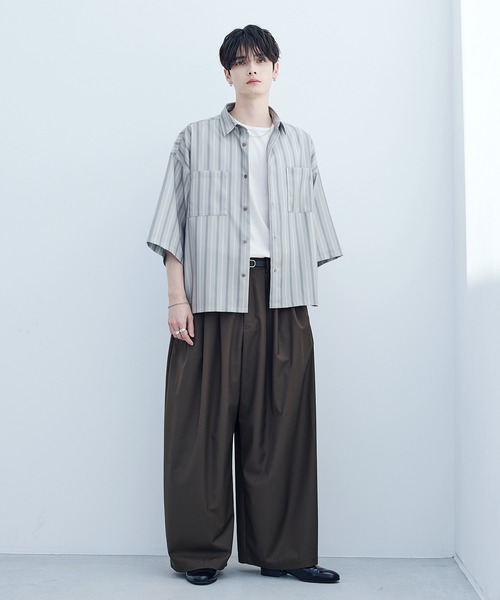 ASTRONOMY(アストロノミー)の「【防シワ】短丈ワイドリラックス半袖シャツ(シャツ/ブラウス・メンズ・ホワイト/ブルー/ホワイト系/ブラック/チャコール・L/XL/S/M)」の21枚目の写真