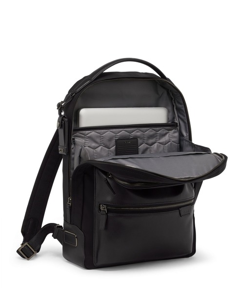 TUMI（トゥミ）の「HARRISON 「ブラッドナー」バックパック（バックパック/リュック・メンズ・ブラック×ブラック・FREE）」の2枚目の写真