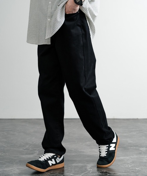 Rocky Monroe(ロッキーモンロー)の「ストレッチデニム・ツイルワイドテーパードパンツ(デニムパンツ・メンズ・ブルー/チャコールグレー/ブラック系1/ブラック系/インディゴブルー/ベージュ/ブラック/カーキ/ノンウォッシュ・L/XL/M)」の4枚目の写真