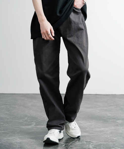 Rocky Monroe(ロッキーモンロー)の「ストレッチデニム・ツイルワイドテーパードパンツ(デニムパンツ・メンズ・ブルー/チャコールグレー/ブラック系1/ブラック系/インディゴブルー/ベージュ/ブラック/カーキ/ノンウォッシュ・L/XL/M)」の5枚目の写真
