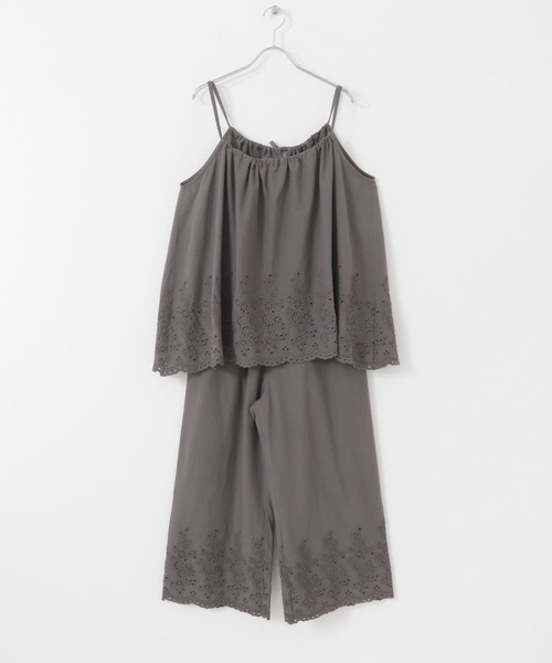 URBAN RESEARCH Sonny Label（アーバンリサーチサニーレーベル）の「エンブロイダリーコットンキャミ×パンツセット（セットアップ・レディース・ブラック/アイボリー/チャコールグレー・FREE）」の13枚目の写真