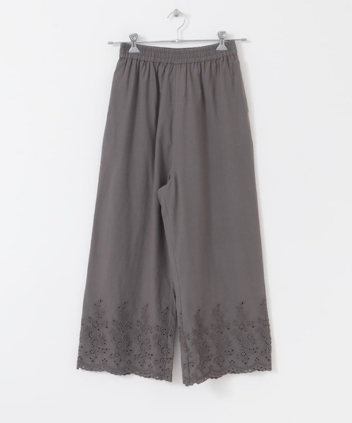 URBAN RESEARCH Sonny Label（アーバンリサーチサニーレーベル）の「エンブロイダリーコットンキャミ×パンツセット（セットアップ・レディース・ブラック/アイボリー/チャコールグレー・FREE）」の12枚目の写真