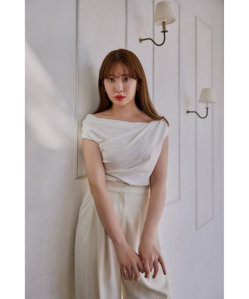 トップス Herlipto Celestia Top white Her lip to（ハーリップトゥー）の「Celestia Top（Tシャツ/カットソー