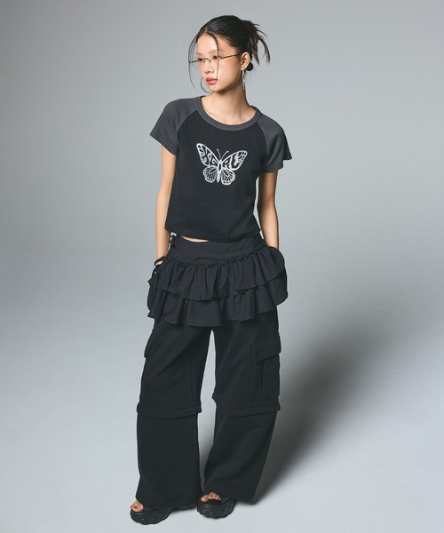 X-girl(エックスガール)の「GLITTER BUTTERFLY RAGLAN S/S BABY TEE(Tシャツ/カットソー・レディース・ブラック/ホワイト/ベージュ・S/M)」の11枚目の写真