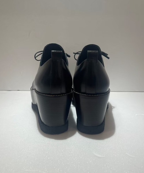 Jeffrey Campbell(ジェフリーキャンベル)の「厚底レースアップシューズ(ドレスシューズ・レディース・ブラック/レッド・35/36/37/38/39)」の4枚目の写真
