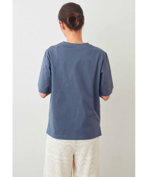 IEDIT(イディット)の「IEDIT 接触冷感機能付きスタメン上品ロゴTシャツ(Tシャツ/カットソー・レディース・オフホワイト/チャコール/ネイビー・M/L/LL/3L/S/4L)」の8枚目の写真