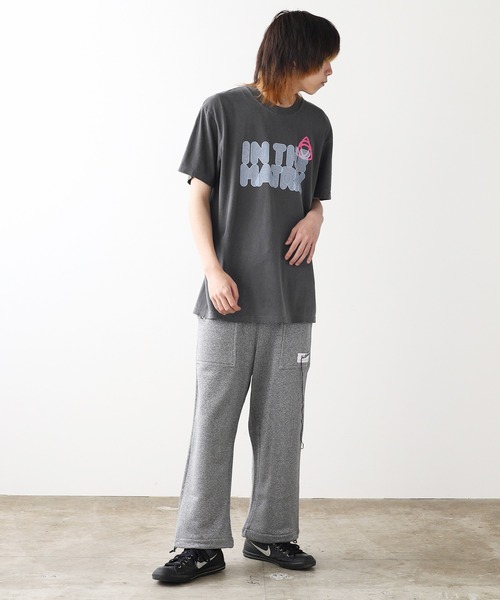 DIET BUTCHER(ダイエットブッチャー)の「DIET BUTCHER/ダイエットブッチャー IN THE MATRIX T-SHIRTS Tシャツ 夏物 夏服(Tシャツ/カットソー・レディース・ブラック・M/L)」の11枚目の写真