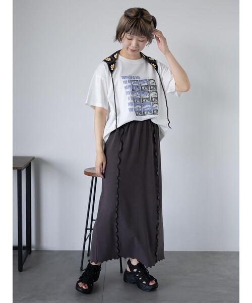 ehka sopo（エヘカソポ）の「フォトプリントオーバーシルエットTシャツ（Tシャツ/カットソー・レディース・チャコールグレー/ブルー/オフホワイト/グリーン・F）」の10枚目の写真