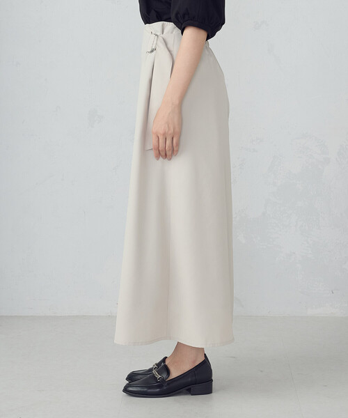 COMME CA ISM（コムサイズム）の「ベルテッド Ａラインスカート（スカート・レディース・カーキ/ブラック/グレイッシュベージュ・MEDIUM/LARGE）」の15枚目の写真