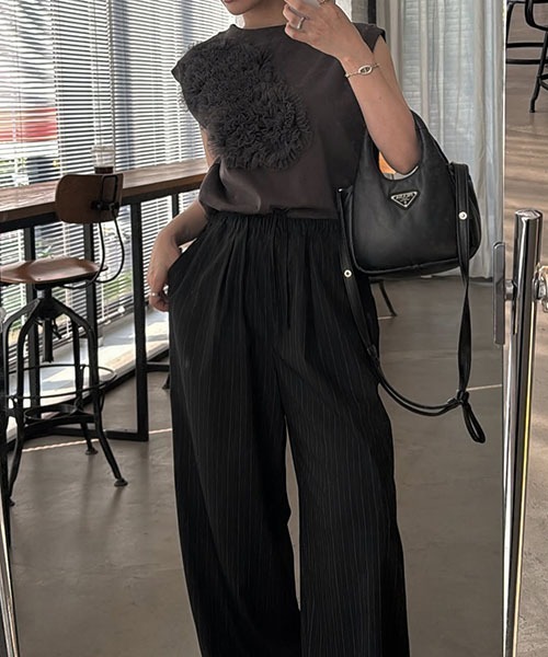 WILLFULLY（ウィルフリー）の「french sleeve tulle motif tops（Tシャツ/カットソー・レディース・グレー系その他/ホワイト/ブラック・FREE）」の9枚目の写真