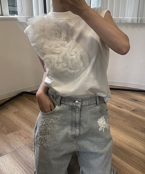 WILLFULLY（ウィルフリー）の「french sleeve tulle motif tops（Tシャツ/カットソー・レディース・グレー系その他/ホワイト/ブラック・FREE）」の11枚目の写真