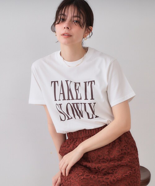 OPAQUE.CLIP(オペークドットクリップ)の「ロゴプリントTシャツ【洗濯機洗い可】(Tシャツ/カットソー・レディース・ホワイト/ダークグレー/ネイビー・00)」の1枚目の写真
