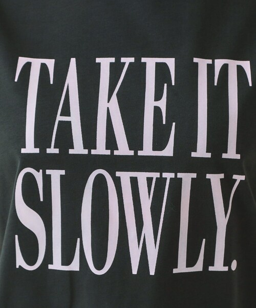 OPAQUE.CLIP(オペークドットクリップ)の「ロゴプリントTシャツ【洗濯機洗い可】(Tシャツ/カットソー・レディース・ホワイト/ダークグレー/ネイビー・00)」の11枚目の写真