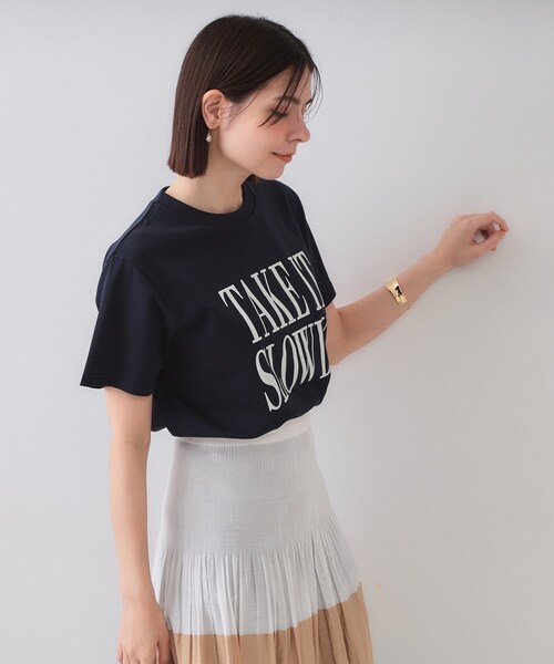 OPAQUE.CLIP(オペークドットクリップ)の「ロゴプリントTシャツ【洗濯機洗い可】(Tシャツ/カットソー・レディース・ホワイト/ダークグレー/ネイビー・00)」の12枚目の写真
