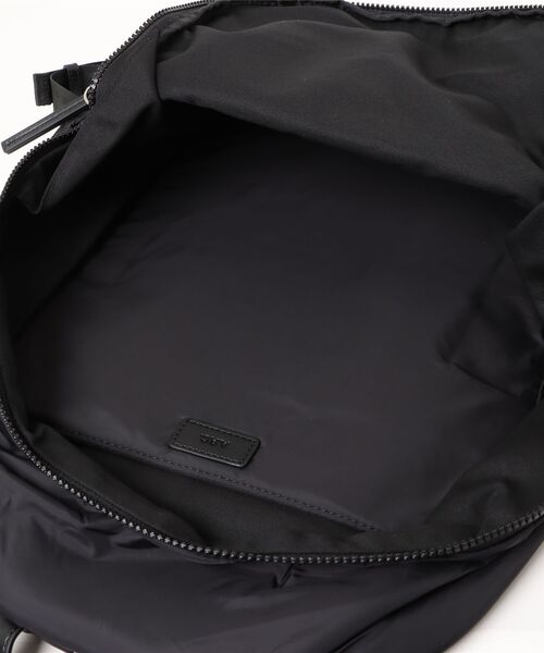 A.P.C.（アーペーセー）の「SAC A DOS BLAKE（バックパック/リュック・メンズ・ブラック・ONESIZE）」の3枚目の写真