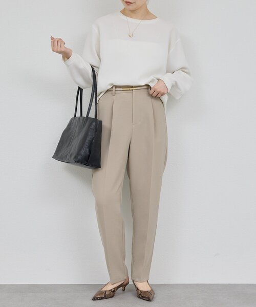 GALLARDAGALANTE(ガリャルダガランテ)の「【シワになりにくい】ジャージーテーパードパンツ(その他パンツ・レディース・アイボリー/グレイッシュベージュ/ブラック・0/1/2)」の1枚目の写真