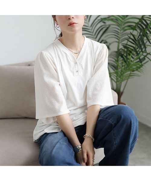 GOLDJAPAN（ゴールドジャパン）の「袖異素材切り替えVネックプルオーバー【大きいサイズ対応】（Tシャツ/カットソー・レディース・ブラック/ホワイト/ネイビー・LL/3L/4L/5L）」の16枚目の写真
