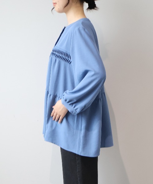 MB mint breeze(エムビーミントブリーズ)の「【WEB/一部店舗限定】【LL~6L 大きいサイズ】 ビンテージクロスタックギャザーブラウス(シャツ/ブラウス・レディース・ブルー/ネイビー/ダークブラウン・LL/3L/4L/5L/6L)」の14枚目の写真