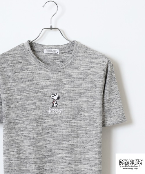 PEANUTS(ピーナッツ)の「PEANUTS 刺繍杢ワッフルTシャツ(Tシャツ/カットソー・メンズ・ブラック/杢グレー/ネイビー/ホワイト・M/L/LL)」の3枚目の写真