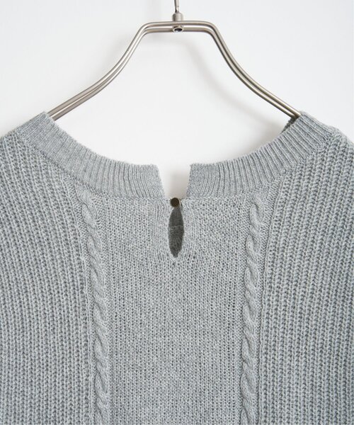 LBC(エルビーシー)の「ウール混ケーブル2WAYニットベスト(ベスト・レディース・ブラック/ベージュ/グレー/オフホワイト・M)」の18枚目の写真