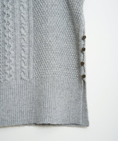 LBC(エルビーシー)の「ウール混ケーブル2WAYニットベスト(ベスト・レディース・ブラック/ベージュ/グレー/オフホワイト・M)」の19枚目の写真