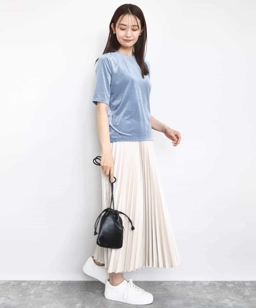 MK MICHEL KLEIN（エムケーミッシェルクラン）の「シアーベロアTシャツ/洗える（Tシャツ/カットソー・レディース・ブルー/グレイッシュベージュ/ダークグレー/ブルー系その他・38）」の8枚目の写真