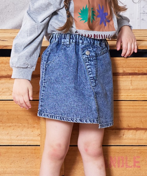 MARKEY'S（マーキーズ）の「クロスディテールミニスカート（スカート・キッズ・ライトブルー/ブラック/イエロー/ピンク/ブラウン・S/M/L/LL）」の3枚目の写真