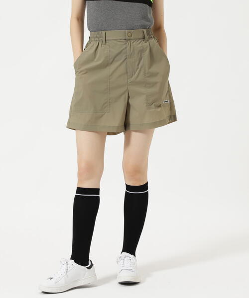 Jack Bunny!!(ジャックバニー)の「【Jack Bunny!!】ナイロンタフタ ショートパンツ(その他パンツ・レディース・ブラック/カーキ・MEDIUM/LARGE/SMALL)」の2枚目の写真