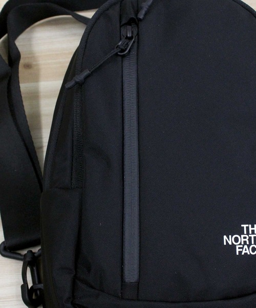 セール】TNF スポーツワンウェイ ショルダーバッグ SPORTS ONE WAY ザ