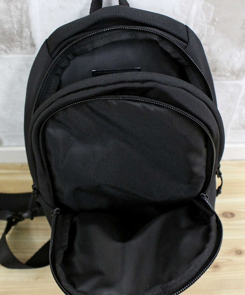 セール】TNF スポーツワンウェイ ショルダーバッグ SPORTS ONE WAY ザ