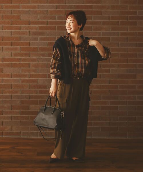 le.coeur blanc(ルクールブラン)の「《手洗い可能》ドロストチェックシャツ(シャツ/ブラウス・レディース・ブラウン系その他2/ブラック系その他・38)」の20枚目の写真