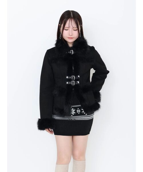 EATME（イートミー）の「フェイクファーカラーベルトジャケット