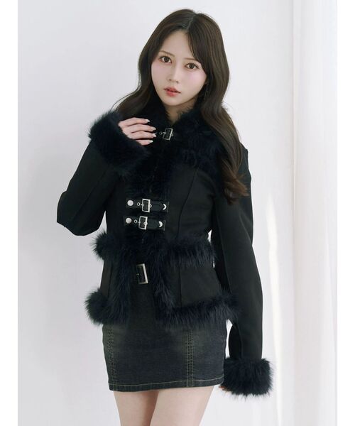 EATME（イートミー）の「フェイクファーカラーベルトジャケット