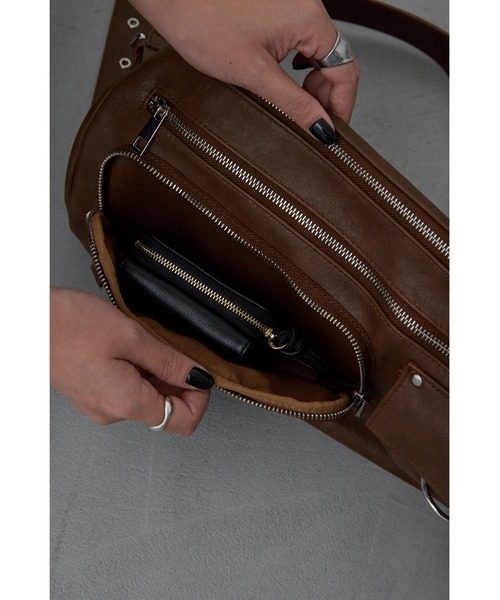 マルチポケットラウンドバッグ / ショルダーバッグ（ショルダー