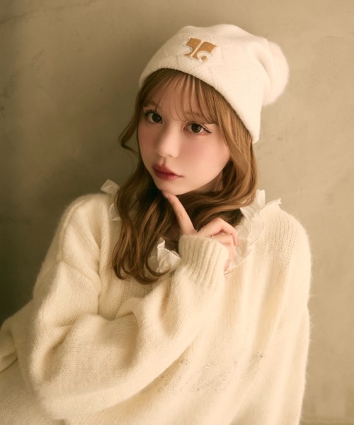 TITTY&CO.(ティティーアンドコー)の「ポンポン付きニット帽(ニットキャップ/ビーニー・レディース・ホワイト/グレー/ブラック・FREE)」の2枚目の写真