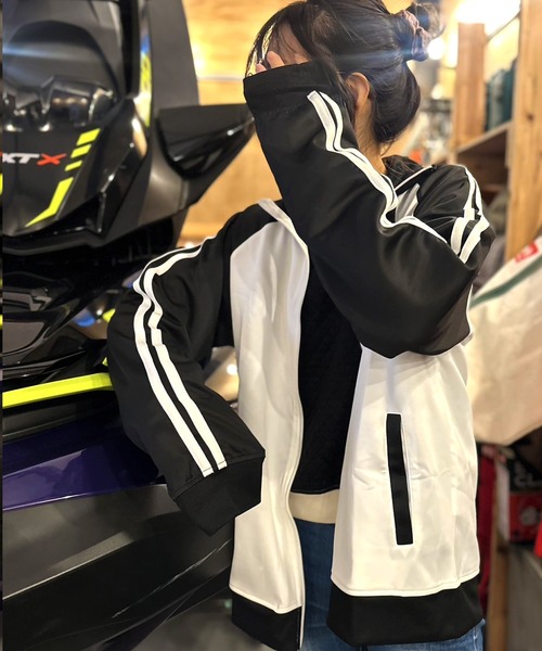 【限定価格✨】adidas sportlore ハイネック トラックジャケット セール】トラックジャケット ハイネック オーバーサイズ ダブルライン