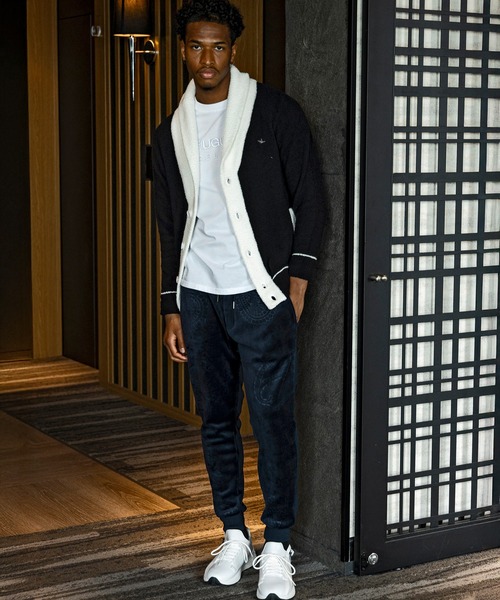 1PIU1UGUALE3  RELAX （ウノピゥウノウグァーレトレ リラックス）の「1PIU1UGUALE3 RELAX(ウノピゥウノウグァーレトレ リラックス)バイカラー ショールカラー ニットカーディガン(保温性/伸縮性)（カーディガン/ボレロ・メンズ・グレー/ブラック・M/L/XL/S）」の9枚目の写真