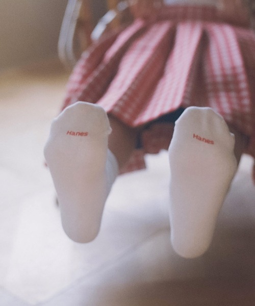 HANES（ヘインズ）の「【Hanes】dodojean 百々千春さんコラボレーション　フルレングスソックス3P（ソックス/靴下・レディース・ホワイト/グレー/ブラック・FREE）」の4枚目の写真