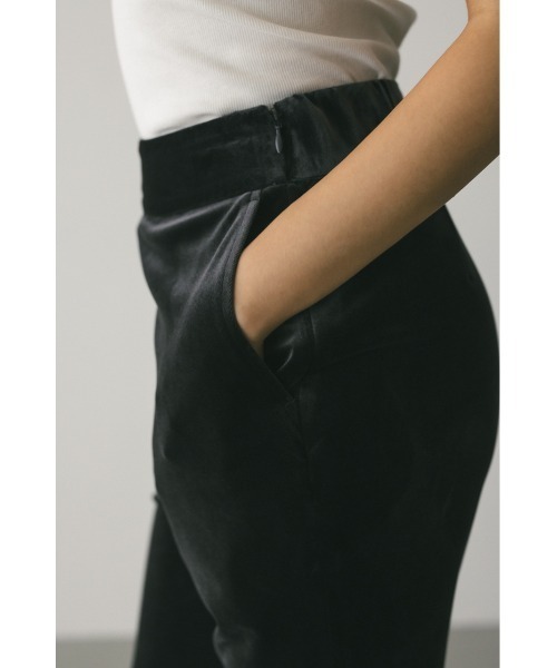 STYLEMIXER(スタイルミキサー)の「【大人気】ベロアフレアパンツ(その他パンツ・レディース・チャコールグレー/ブラウン・SMALL/MEDIUM/X-SMALL)」の9枚目の写真