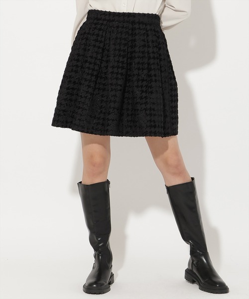 AND COUTURE（アンドクチュール）の「千鳥ジャガードミニスカート（スカート・レディース・ブラック/ネイビー・MEDIUM/SMALL）」の16枚目の写真