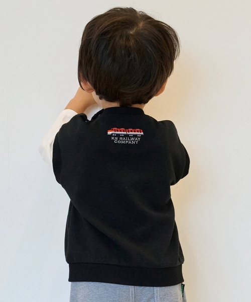 kladskap(クレードスコープ)の「電車アップリケベストレイヤード風プルオーバー(スウェット・キッズ・ブラック/ホワイト系その他・90cm/100cm/110cm/120cm)」の12枚目の写真