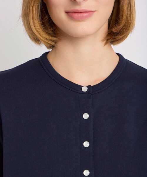 agnes b.（アニエスベー）の「コットン メルトン 長袖 ワンピース カーディガン "Tanger"（カーディガン/ボレロ・レディース・ネイビー・1/2/3）」の6枚目の写真