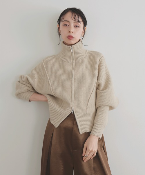 cyclas シクラス 定価20万　ケープ　アルパカ　ウール　トップス　Vネック cyclas シクラス 定価20万 ケープ アルパカ ウール トップス Vネック