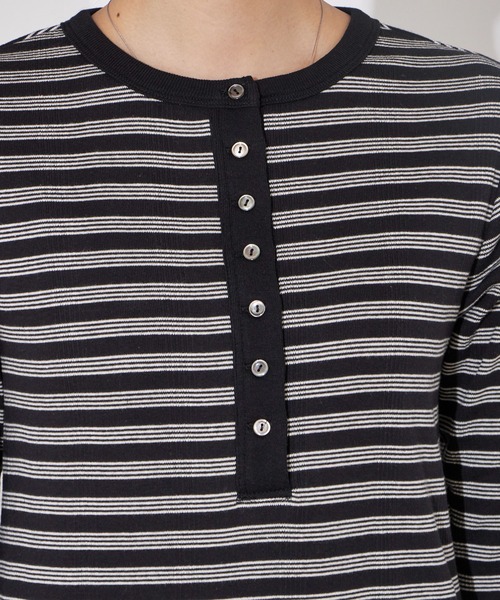 MILLER(ミラー)の「R.P.miller/ミラー PANELRIB Henley OP センタースリット フレアワンピース(ワンピース・レディース・ブラック×ホワイト/ブラウン/レッド/ブラック/ブルー・FREE)」の15枚目の写真