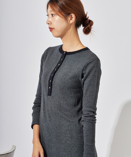 MILLER(ミラー)の「R.P.miller/ミラー PANELRIB Henley OP センタースリット フレアワンピース(ワンピース・レディース・ブラック×ホワイト/ブラウン/レッド/ブラック/ブルー・FREE)」の8枚目の写真