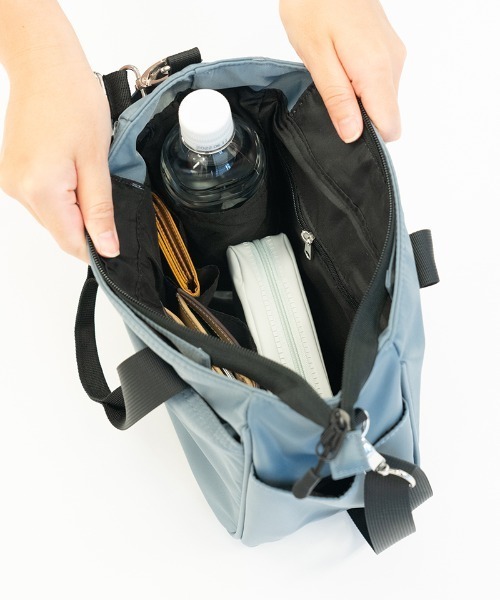 SCANDINAVIAN FOREST（スカンジナビアン・フォレスト）の「2WAYトートショルダーバッグ＜撥水加工＞（トートバッグ・レディース・ブラック/チャコールグレー/ダークブルー/ベージュ・FREE）」の8枚目の写真