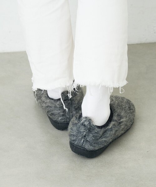 SUBU（スブ）の「【SUBU スブ】 DOTS VAMP NOCTINE　ウィンターサンダル（サンダル・レディース・パープル/グレー・1）」の5枚目の写真