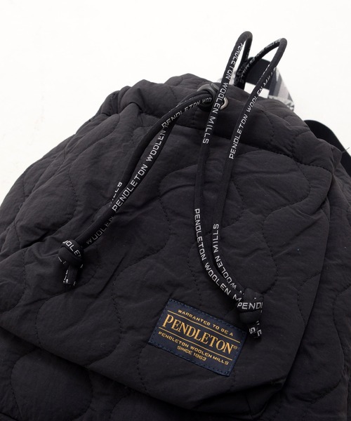 PENDLETON（ペンドルトン）の「PENDLETON ペンドルトン DIAMOND RIDGE QUILTING KNAPSACK ダイアモンドリッジ キルティング ナップサック（バックパック/リュック・レディース・オリーブドラブ/ブラック・FREE）」の14枚目の写真