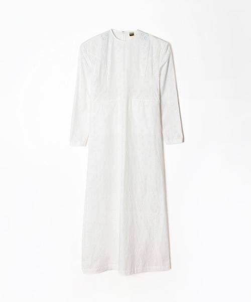 HOLIDAY(ホリデイ)の「LACE PADDED SHOULDER LONG DRESS レースパディッドショルダーロングドレス(ワンピース・レディース・ホワイト/ブラック・ONE SIZE)」の2枚目の写真