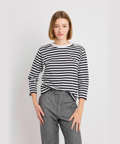 agnes b.(アニエスベー)の「細ボーダー コットン 七分袖 Tシャツ ”Lil Cool”(Tシャツ/カットソー・レディース・ブラック×ホワイト・2/1/3)」の2枚目の写真